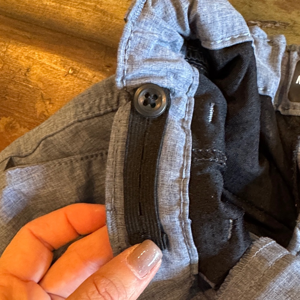 Hurley Boy’s Quick Dry Shorts - Picture 5 of 5